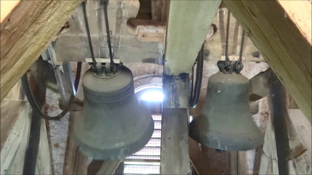 MÜNCHEN-Harlaching, kath. Wallfahrtskirche St. Anna: Plenum