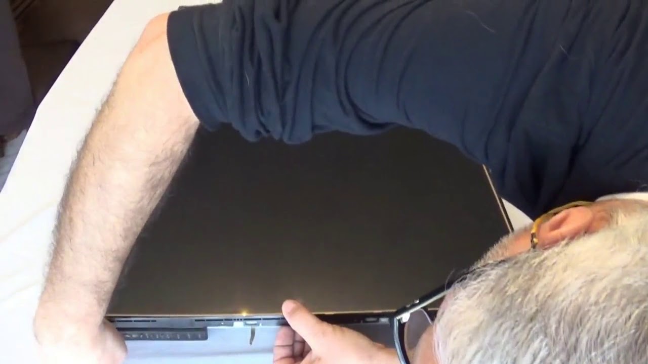 الصيانات المنزلية   تغيير ليدات تليفزيون هايسنس 40 بوصة