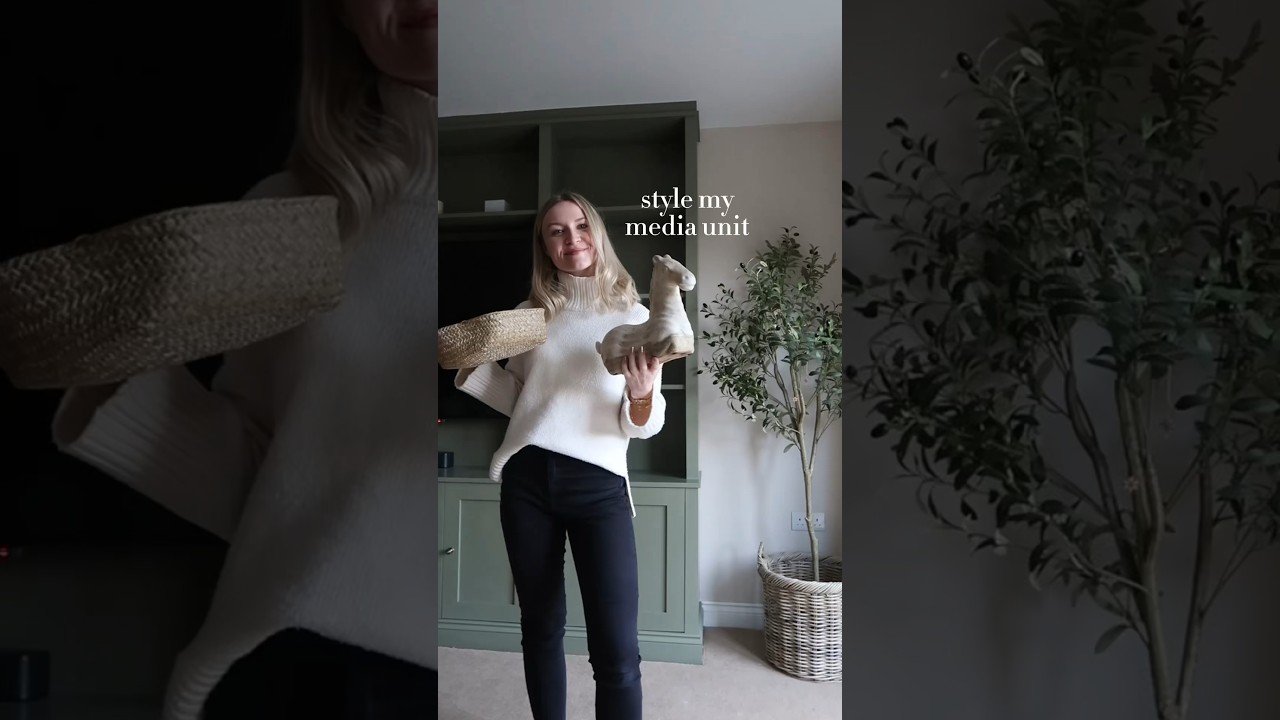 Style my media unit with me ✨ #homedecor