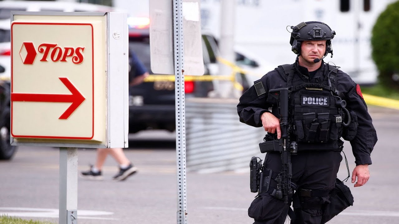 WATCH: Buffalo police hold news conference following mass shooting