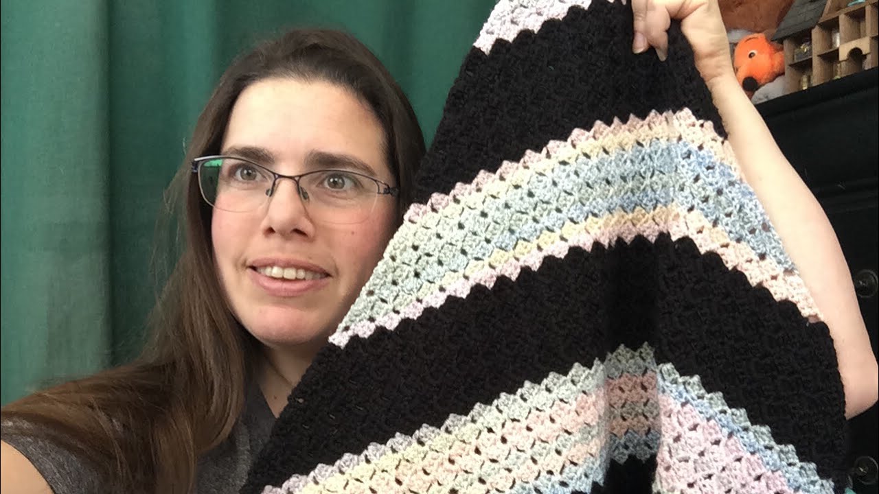 Liz’s Fiber Crafting Nook Episode 30: Blankets, Socks and more.