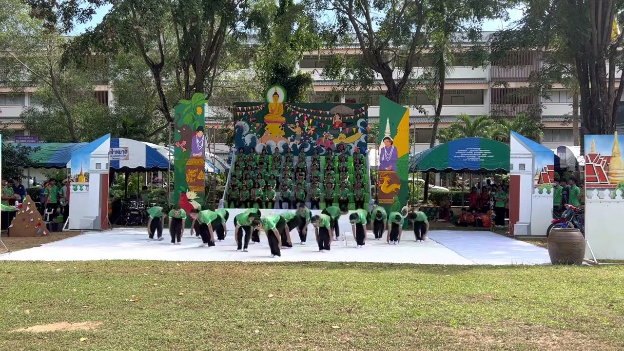 ลีดเดอร์สีเขียว  โรงเรียนมหาชนะชัยวิทยาคม 2565 ธีม สงกรานต์