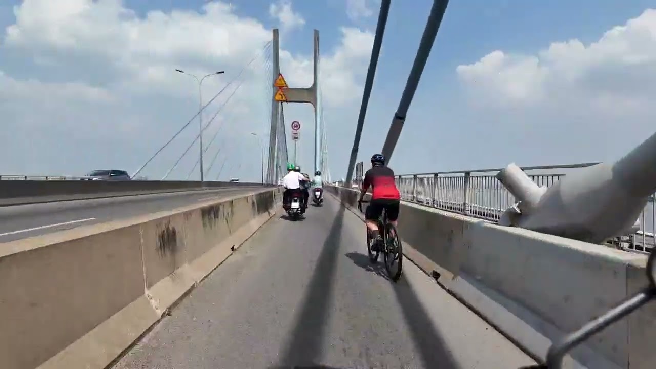 QUA CẦU PHÚ MỸ TPHCM 