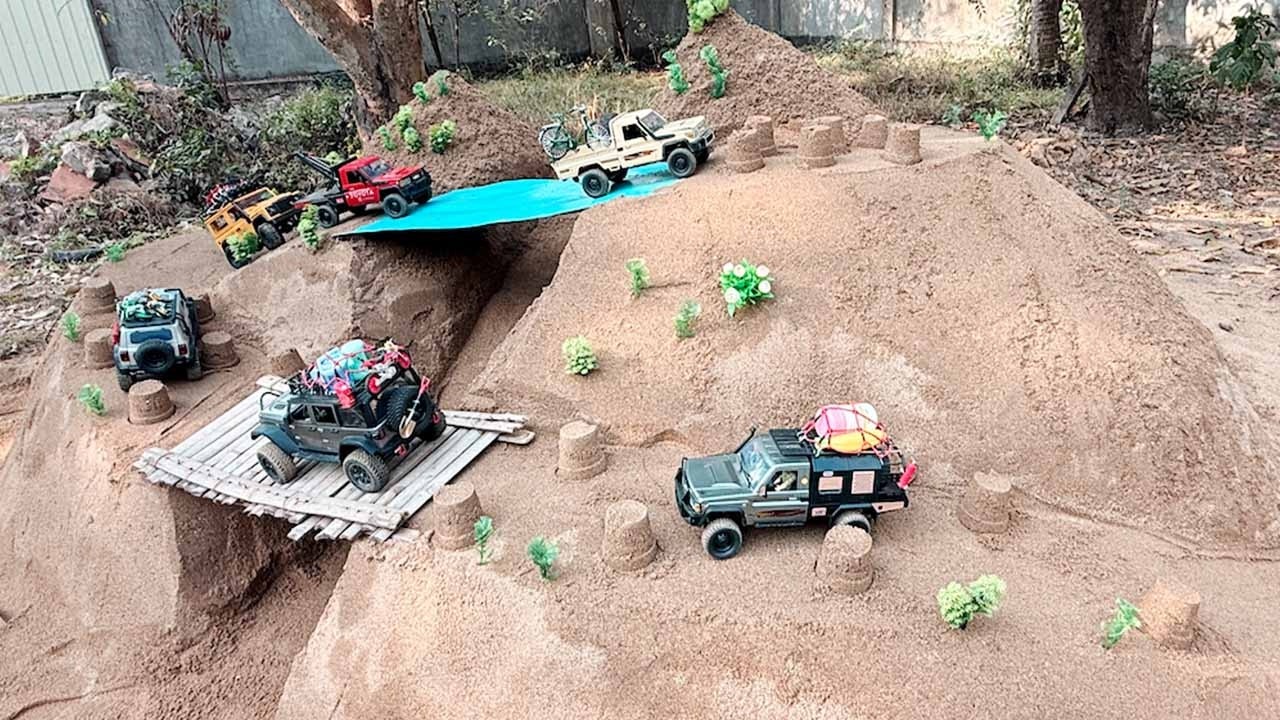  Amazing RC Cars Climbing On The Sand Mountains Hill And Crossing Mini Bridges 🏔️🚙