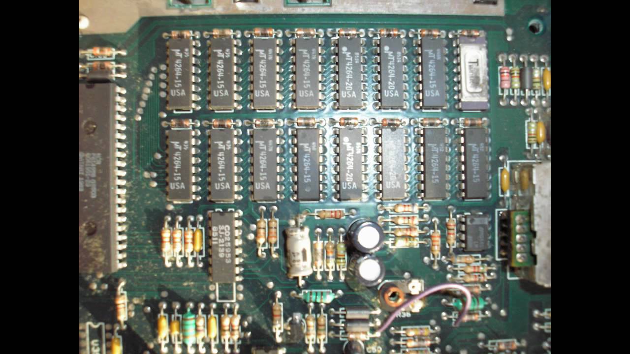 Mikrokomputer Atari Inc. 65XE & 130XE (Commodore 64 - Tron)