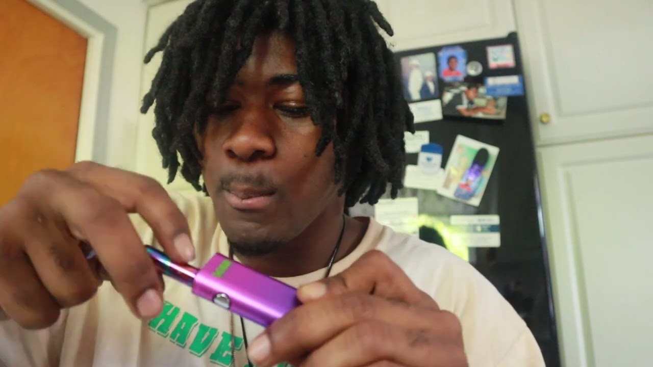 UNBOXING OOZE VAULT 510 THREAD VAPE BATTERY WITH STORAGE CHAMBER - RAINBOW