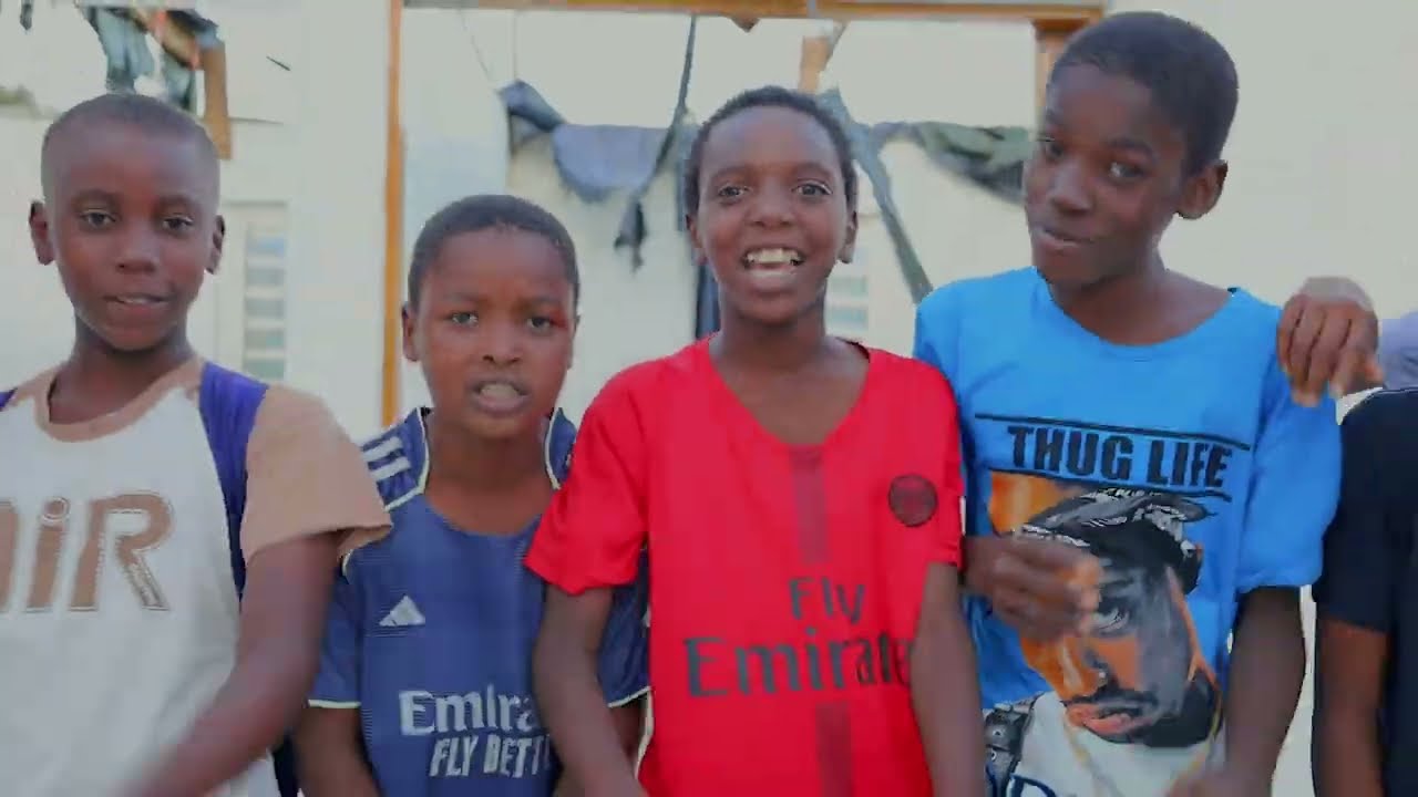 Pequeno - Amani ivo - Clips officiel !