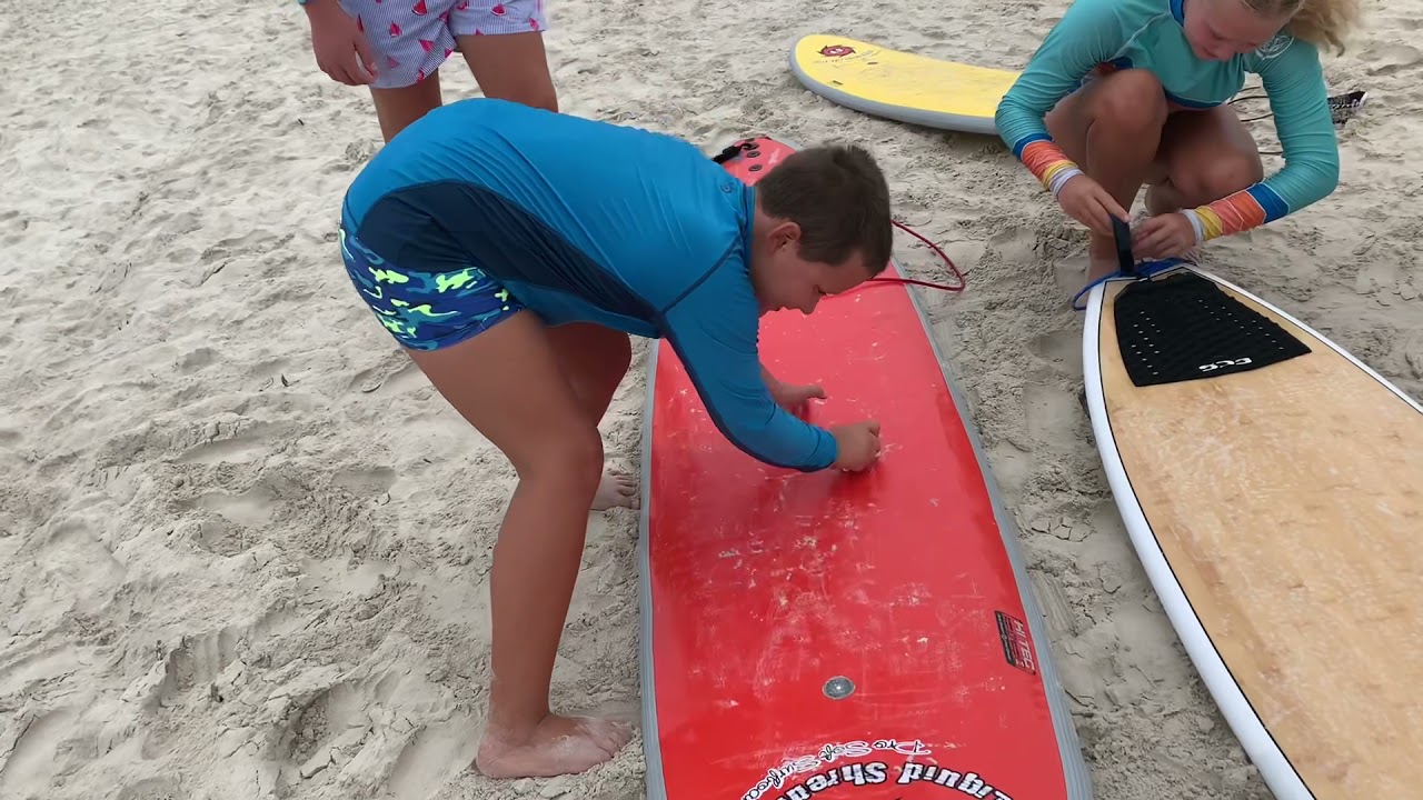 Tortuga Bay, Galapagos beach surfing