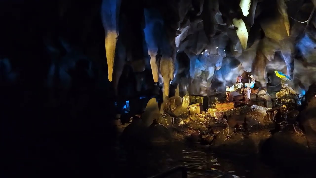Pirates of Carribeans  -  Disneyland Paris 2025