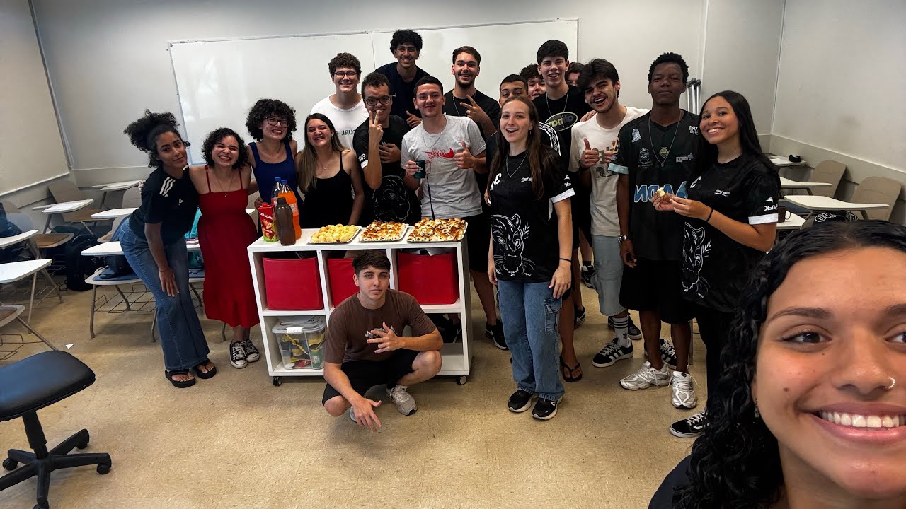 ÚLTIMO DIA DE AULA NO ENSINO MÉDIO