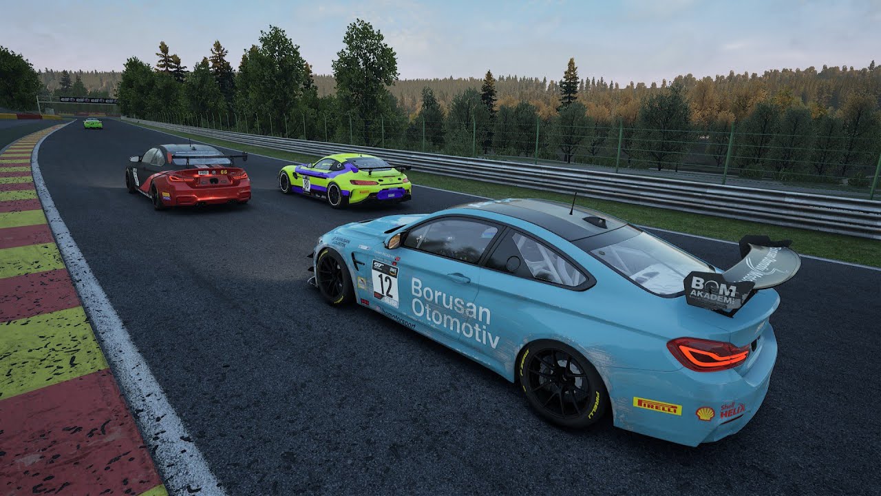 ACC Belgium public server at Spa-Francorchamps skirmish fight in the pack