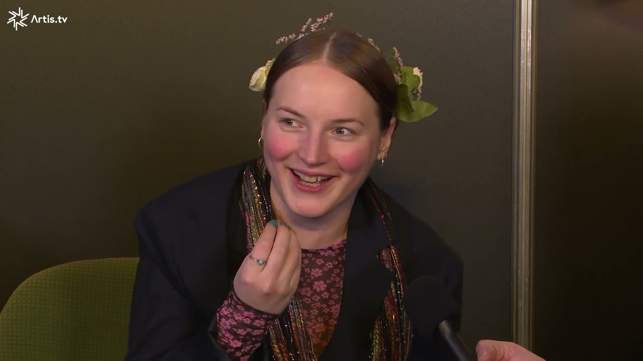 ⚫ Interviu su dainininke Petunija | Artis.tv