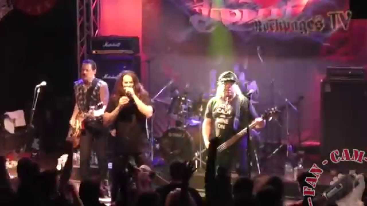 RiotV - Bloodstreets/ Take Me Back (live in Athens) [Fan-Cam]