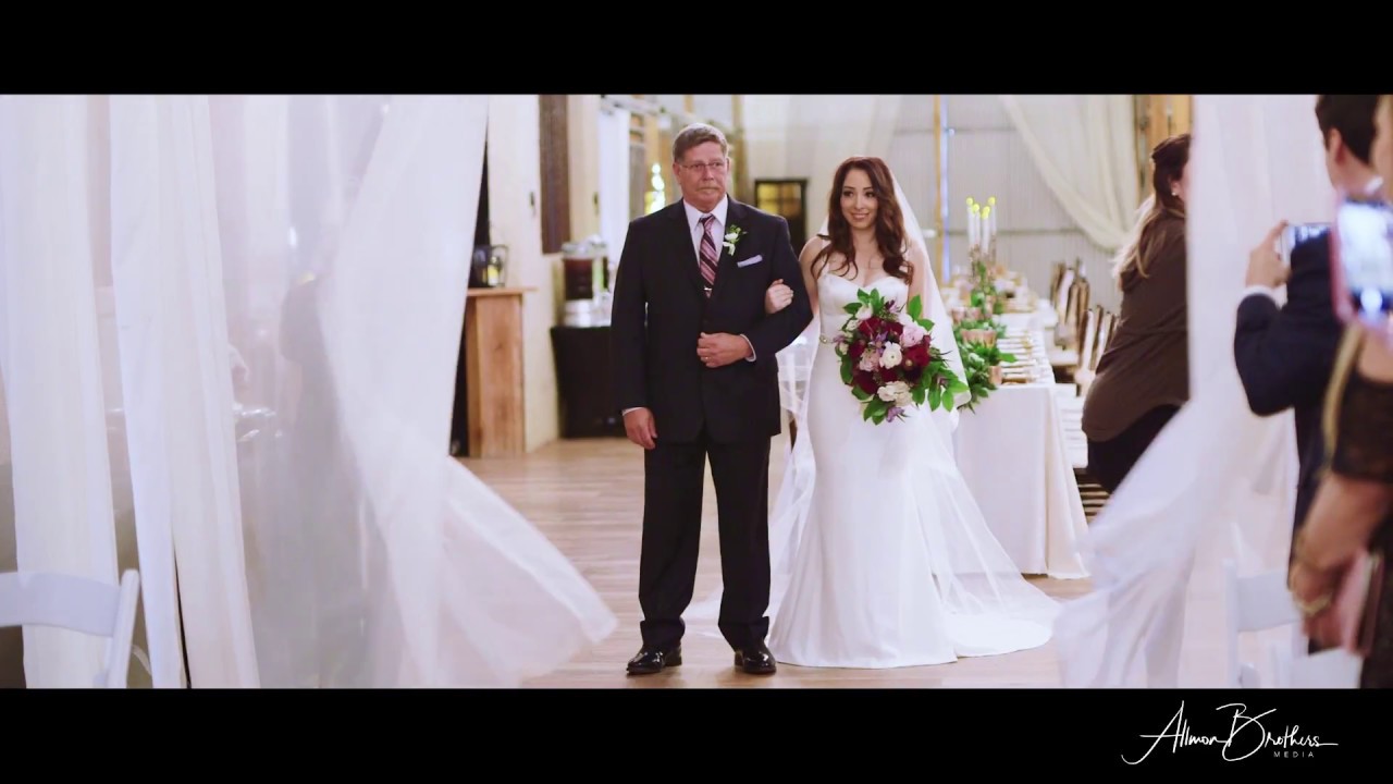 Leon & Nicky Rustic Wedding