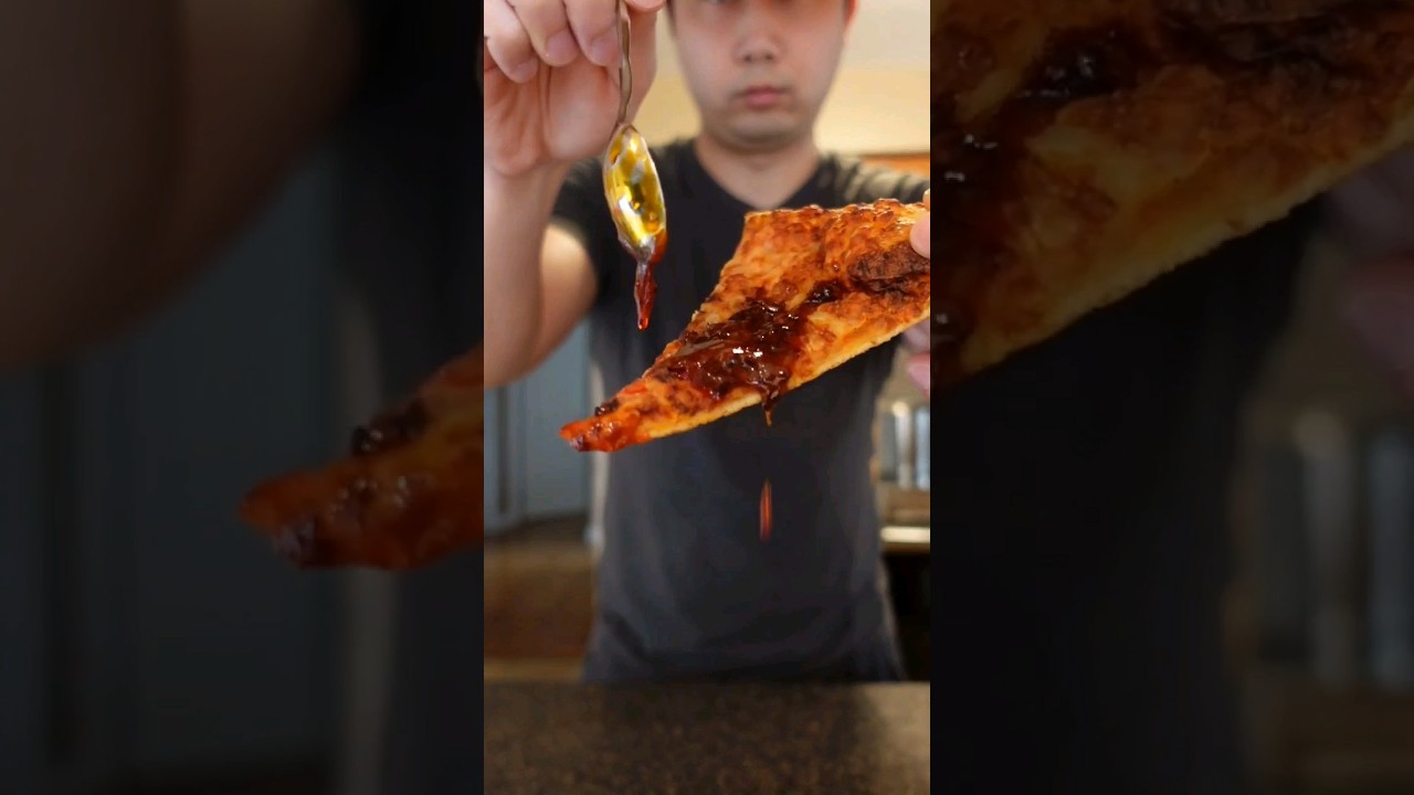 I tried Lao Gan Ma hot honey PIZZA 