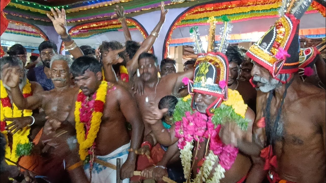 ஆறுமுகமங்கலம் 🔥ஹைகோர்ட் மகாராஜா 💥 கோவில் தீர்த்த ஊர்வலம் சாமியாட்டம்