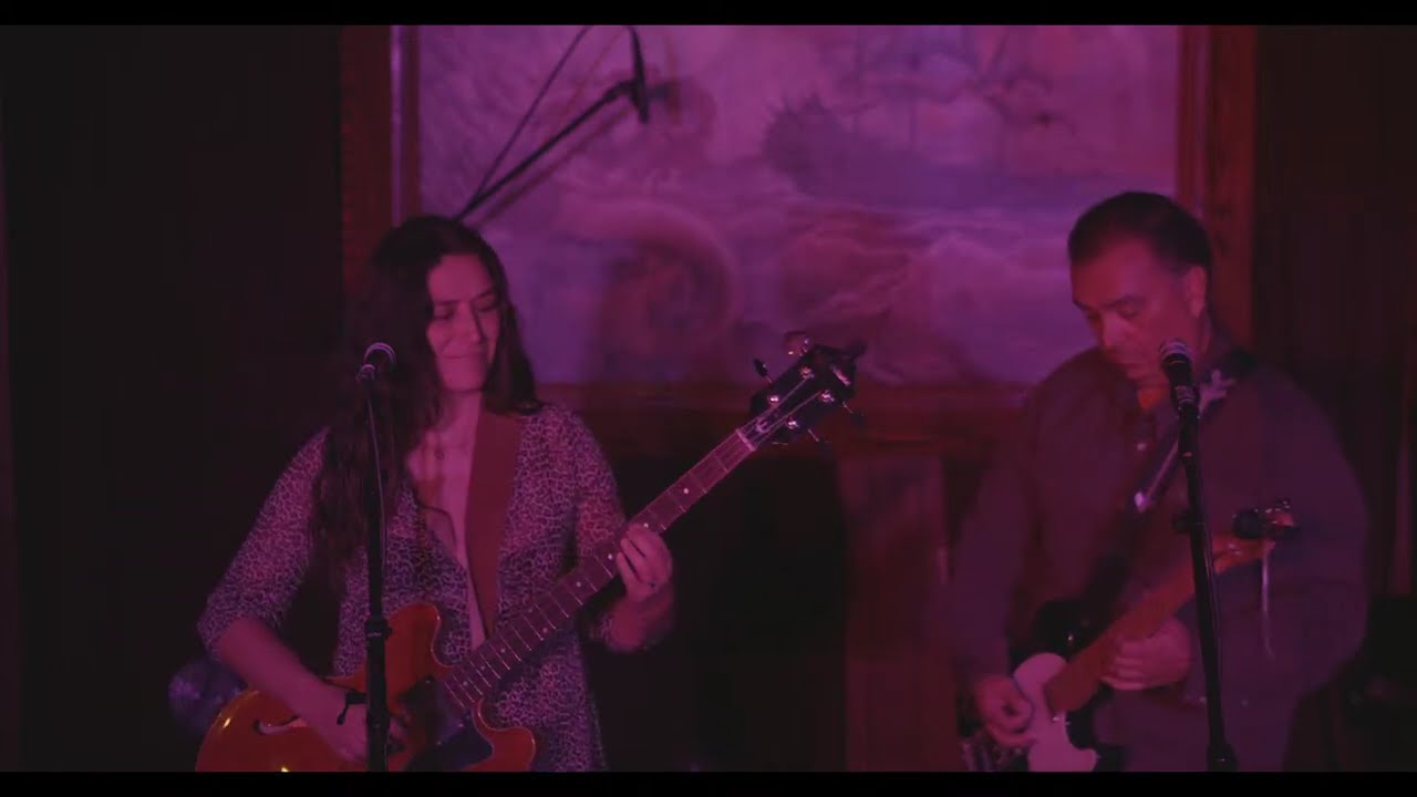 The Howlin Faith live at The Redwood Bar