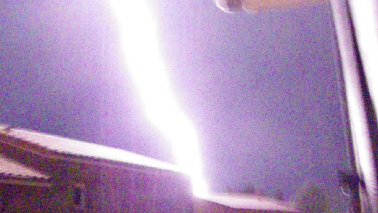 30 Minutes of Intense Very Close Lightning Strike