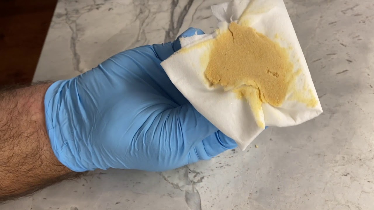 Lustro Italiano Etch Remover on Super White Quartzite