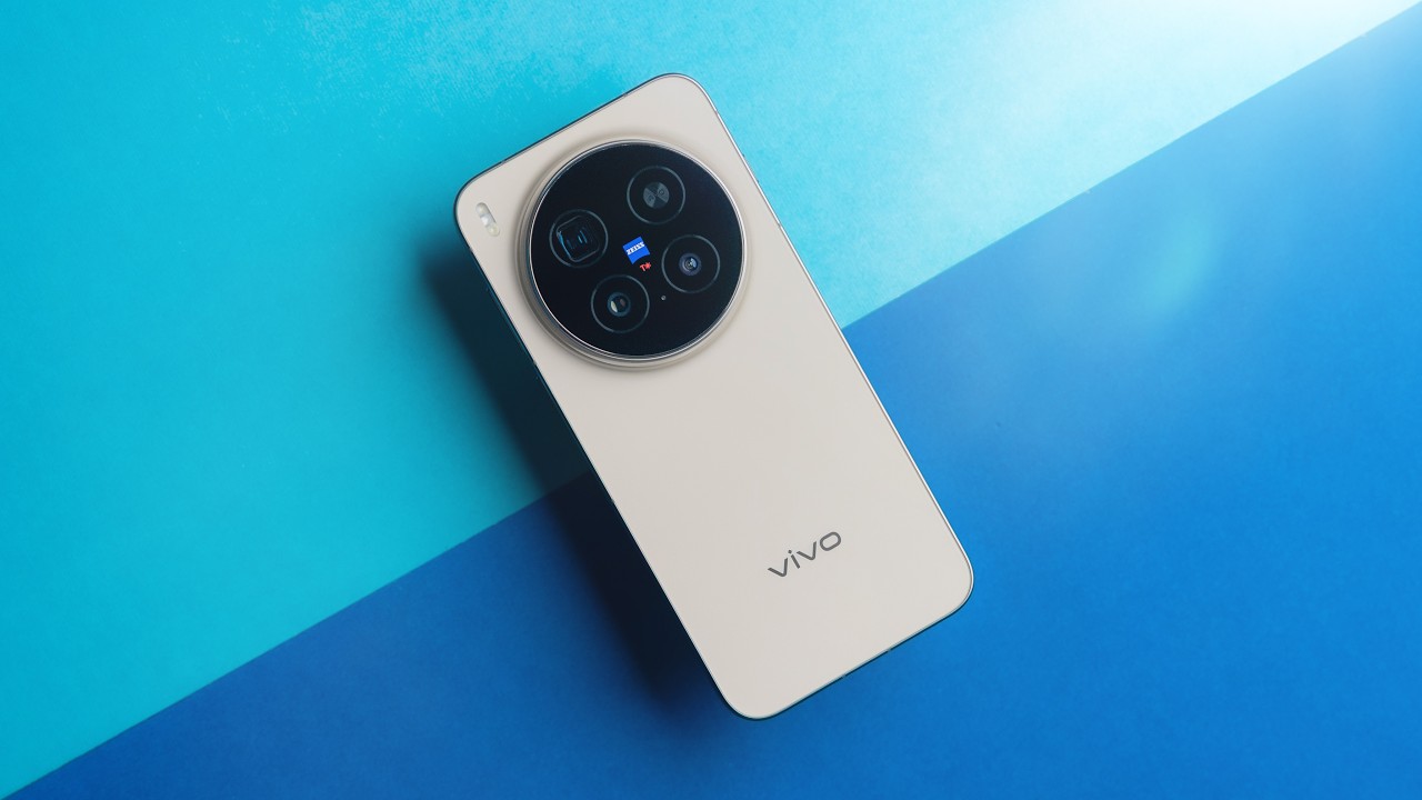 vivo X300 Pro：vivo 背後瘋狂的商業決定 🤯