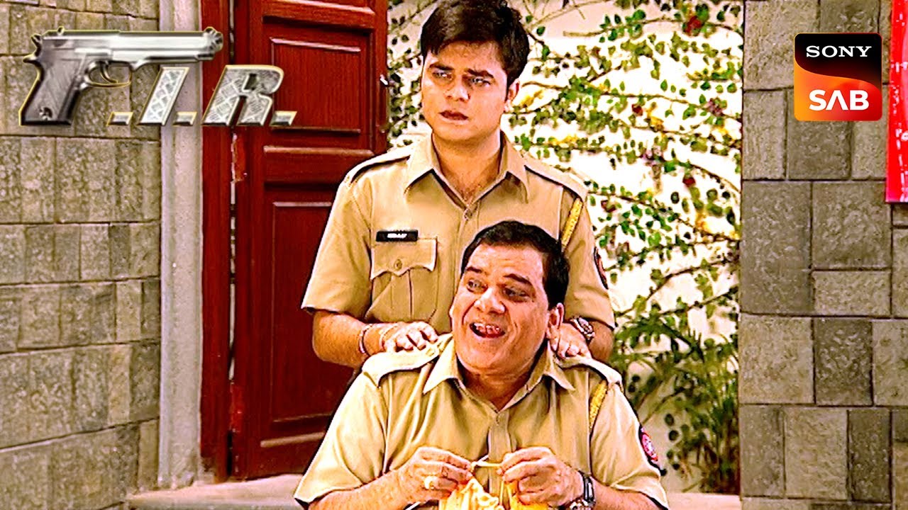 Sweater बुन रहे Gopi को Billu ने क्यों दिया धक्का? | F.I.R. | Full Episode | Billu's 'Bhula' Moments
