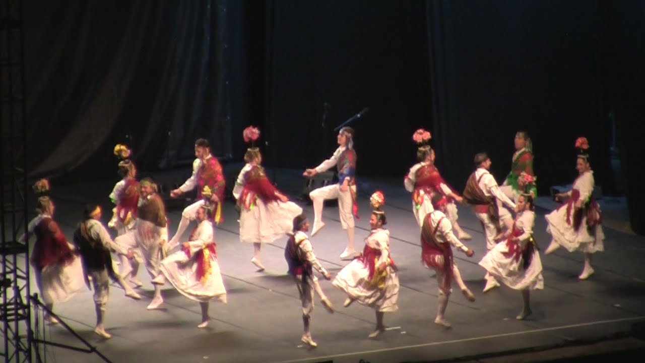 El Pollu (Coros y Danzas de Badajoz) - XXXVI FFIE