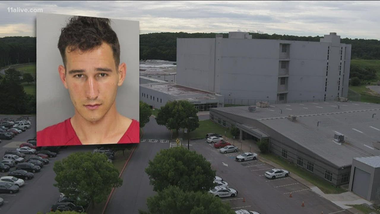 Suspect who allegedly killed Pentagon officer previously attacked Cobb County deputies in jail, warr