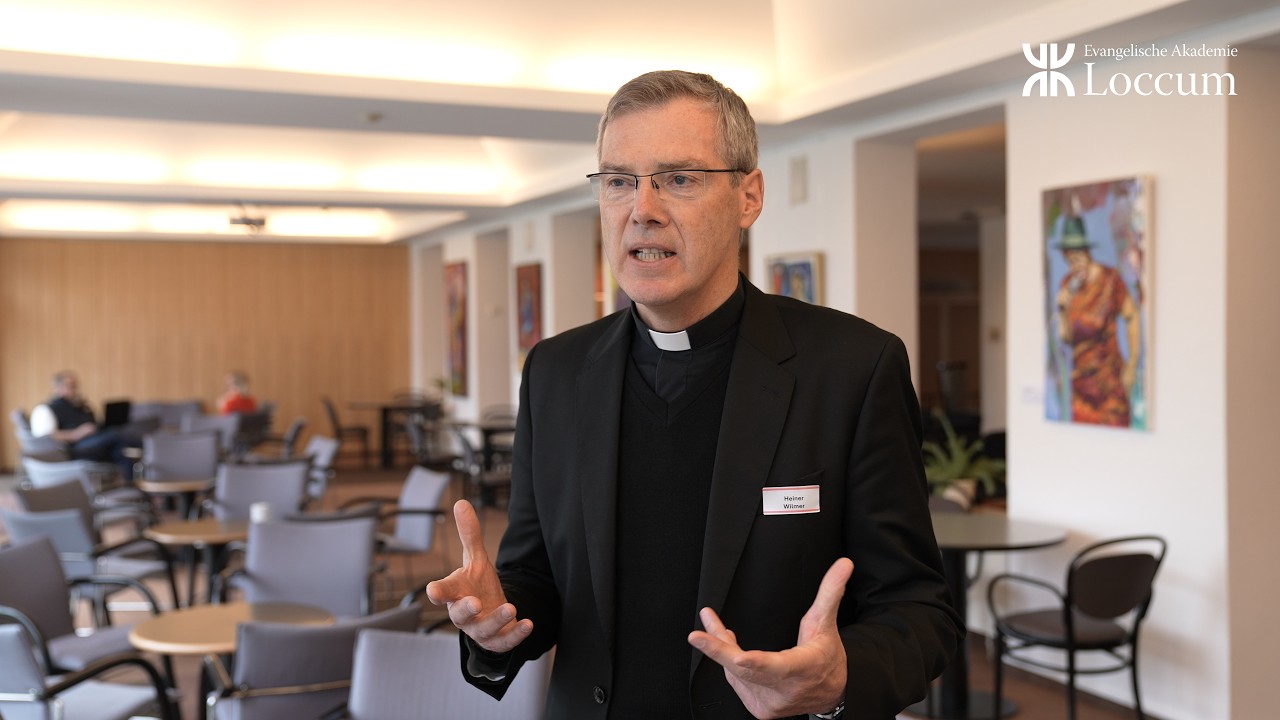 Neu gewählt: Heiner Wilmer zur Politik und zur Rolle der Kirche in Deutschland
