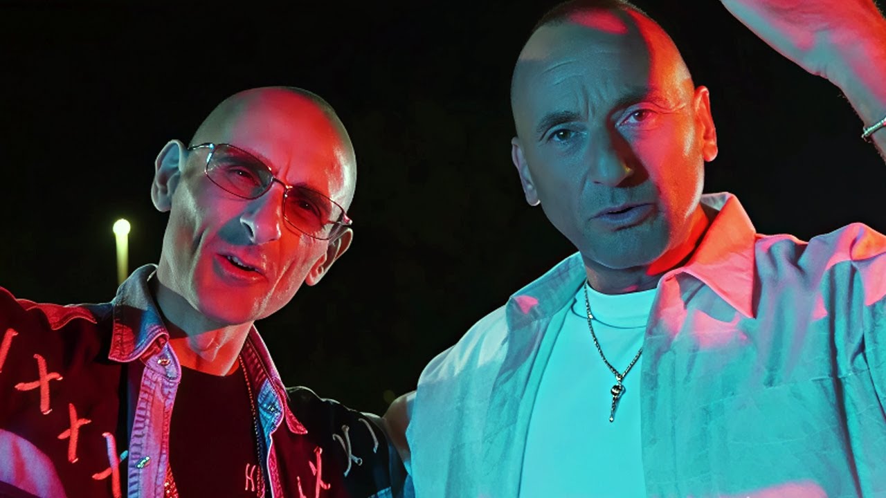 Striunizzo feat. Terron Fabio - Alle Stritte (official video)