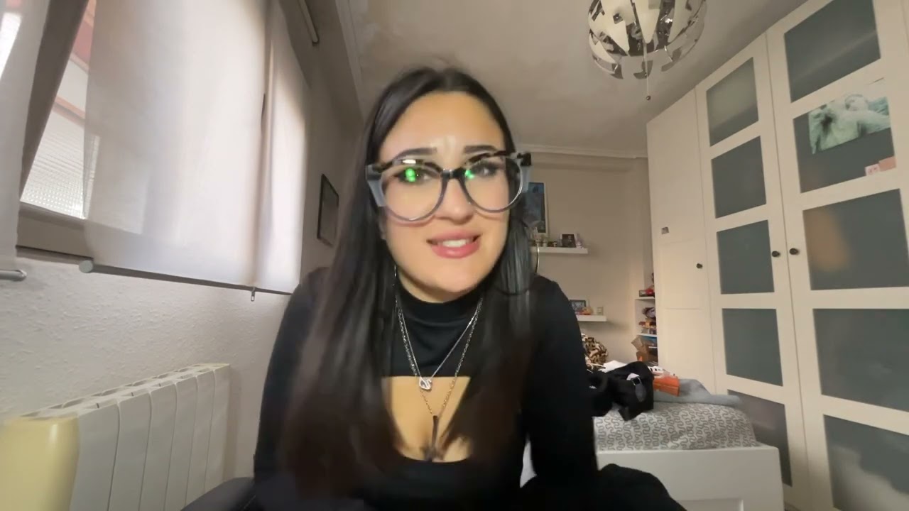 ASMR depilación de cejas💕
