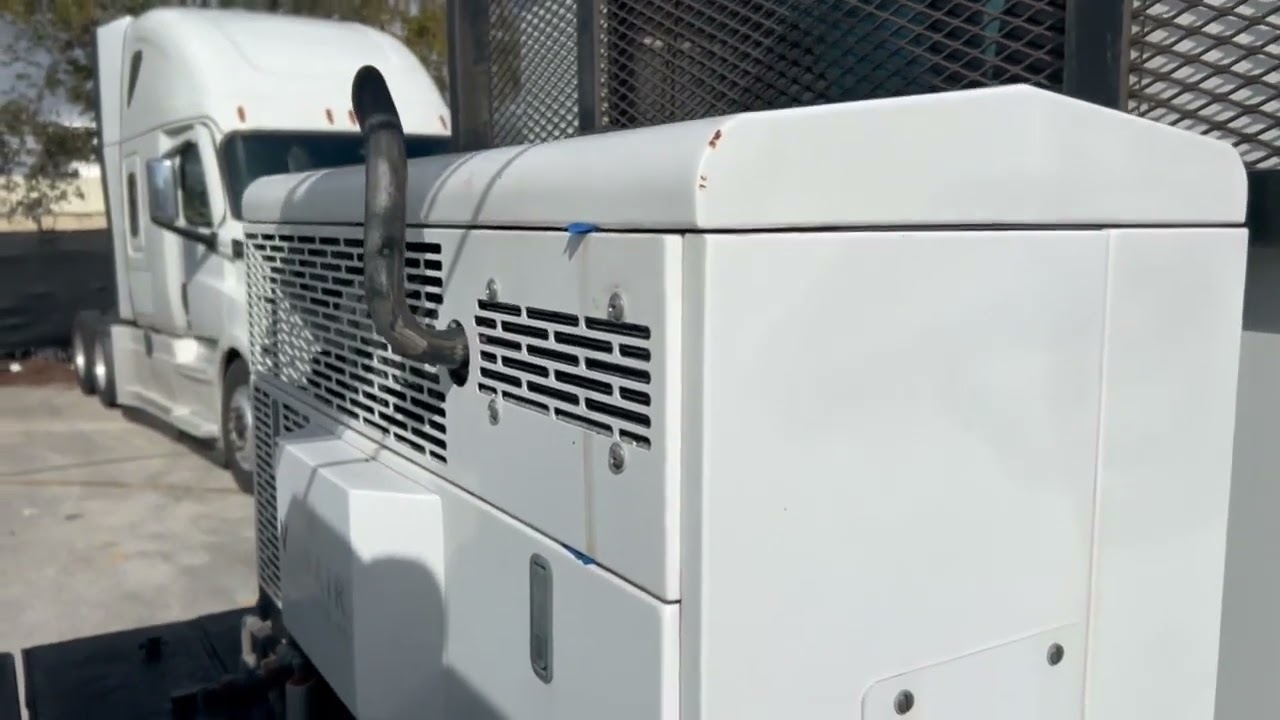 2006 KENWORTH T300 For Sale