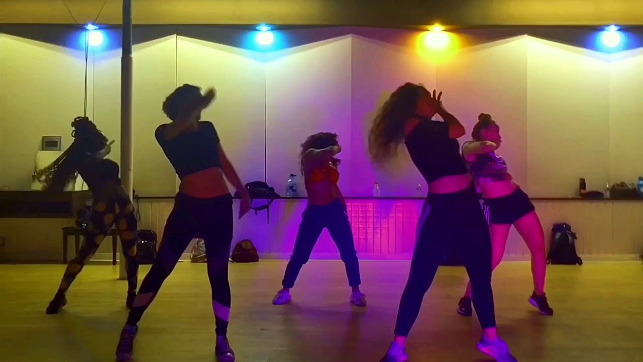 Big bad soca - Bunji Garlin (Dancehall Funk) LA class