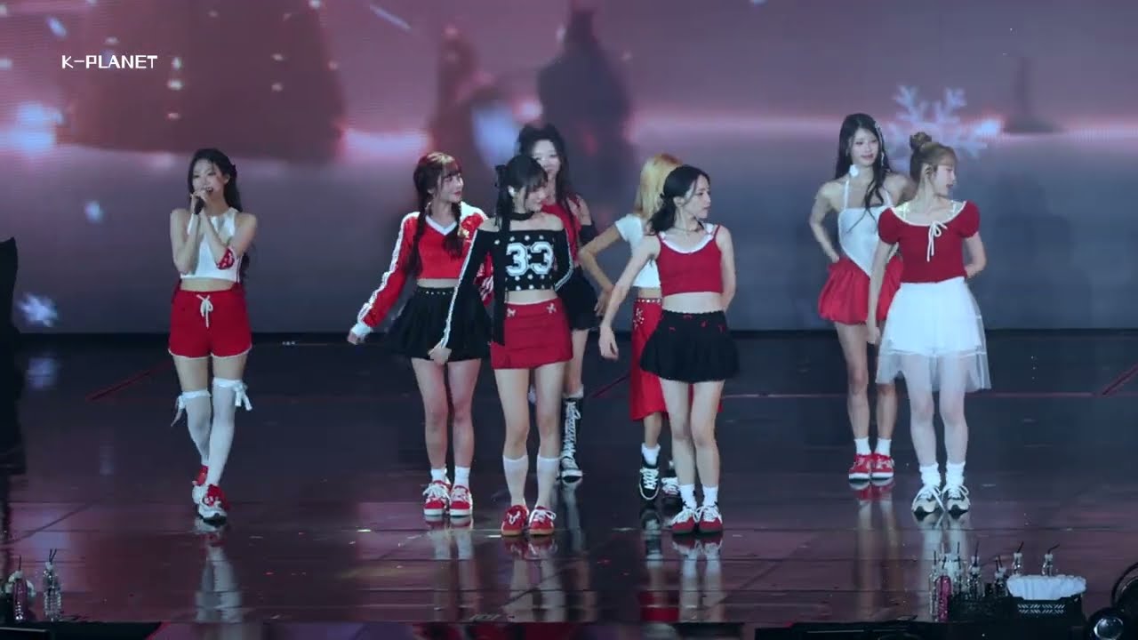 Lovelyz Concert 'Twinkle (종소리)' 4K Fancam 직캠 | 러블리즈 10주년 콘서트 LOVELYZ 4 OF WINTER WORLD 241117