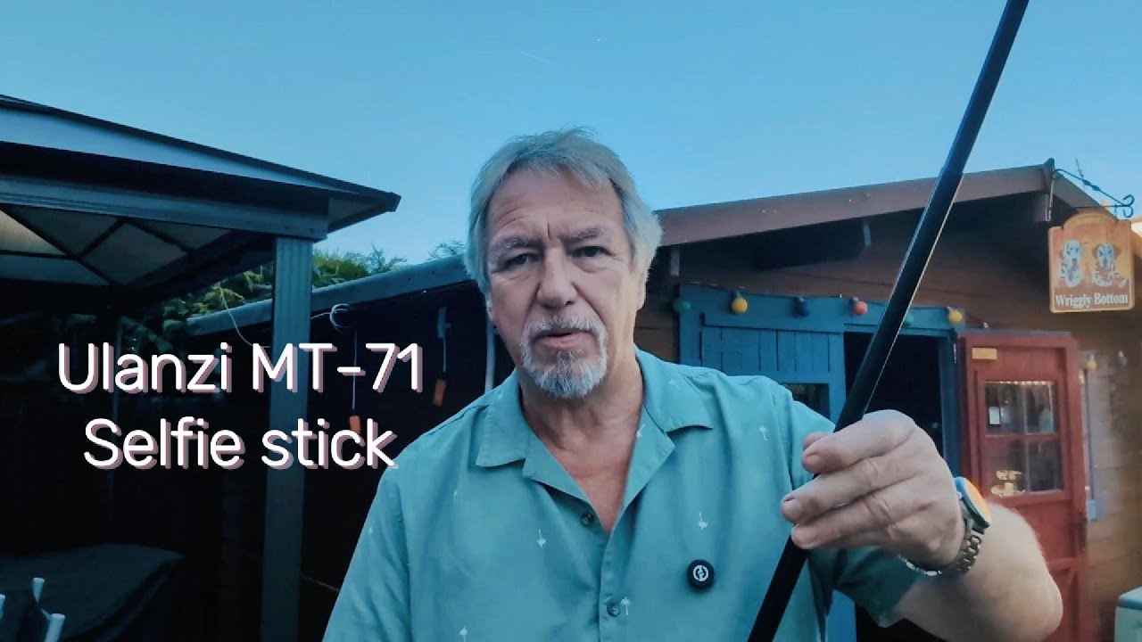 I review a Ulanzi MT-71 selfie stick