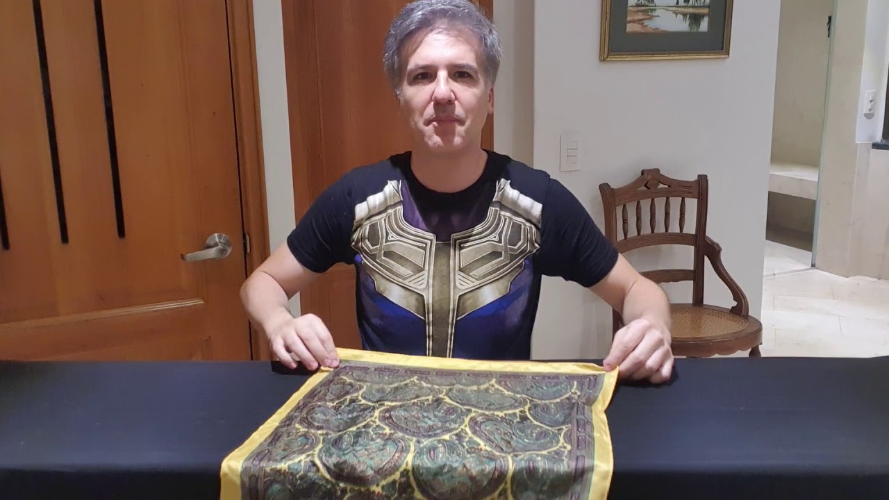 El pañuelo que cobra vida