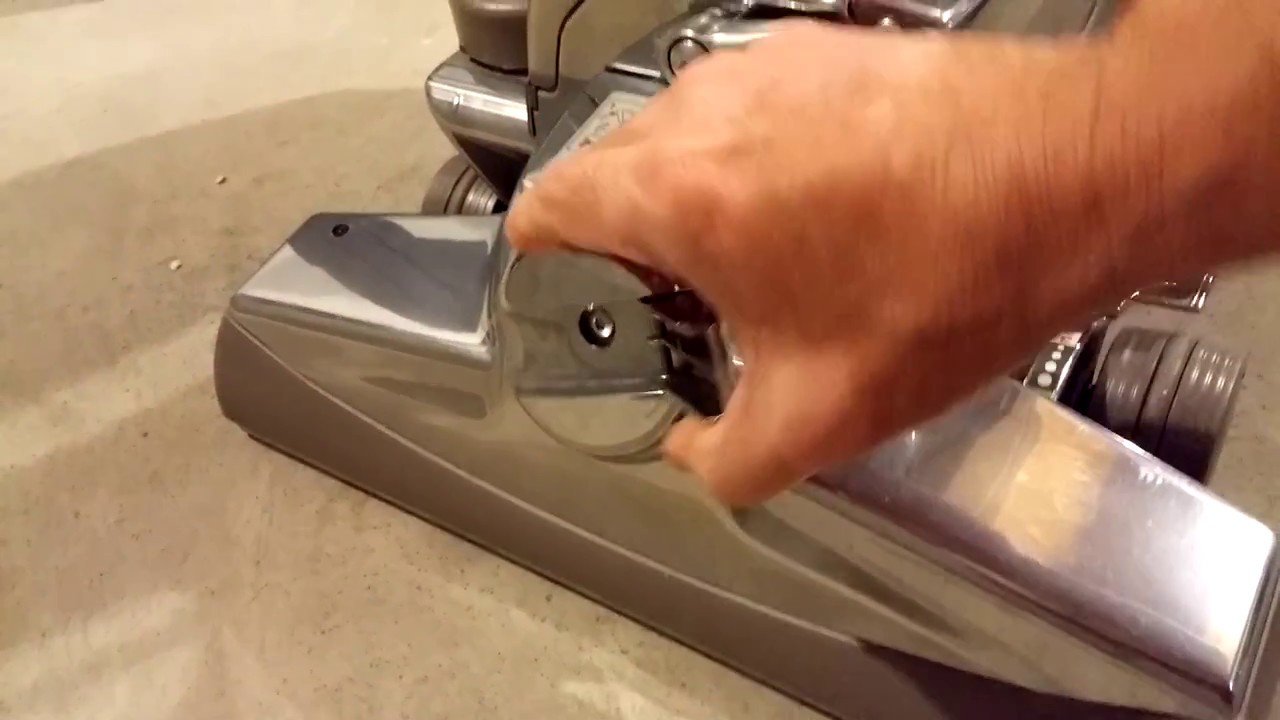 Bare Floor Tests Kirby Sentria II Brushroll ON