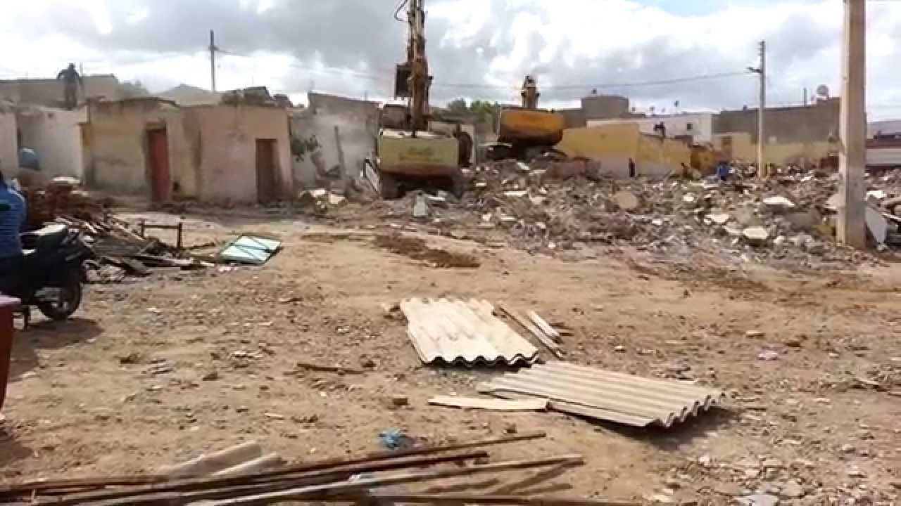 démolition de quartier de Kango a Sig, Algerie 2014 Part 1 هدم حي الكونغو بمدينة سيق الجزائر، الجزء