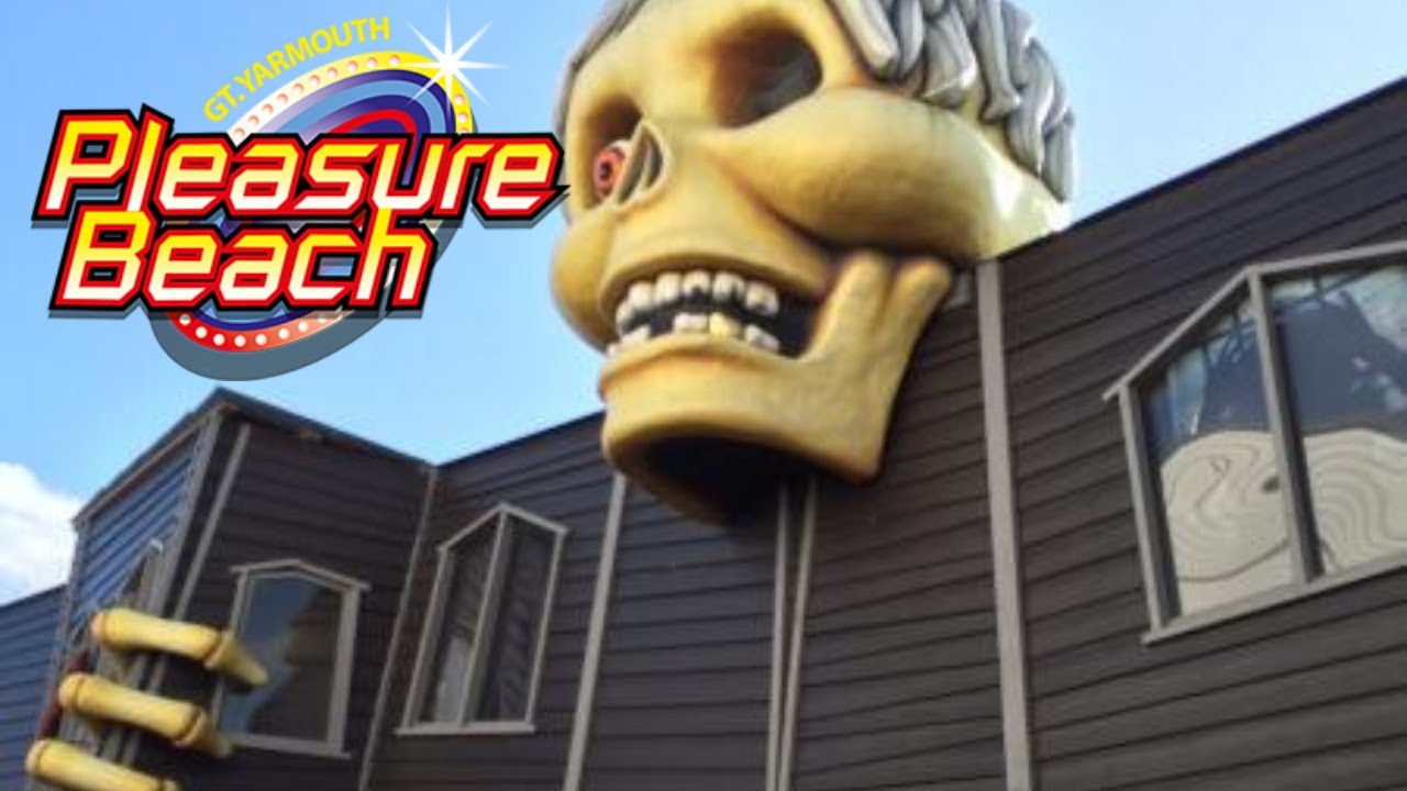The Haunted Hotel Ghost Train - Great Yarmouth Pleasure Beach on ride POV