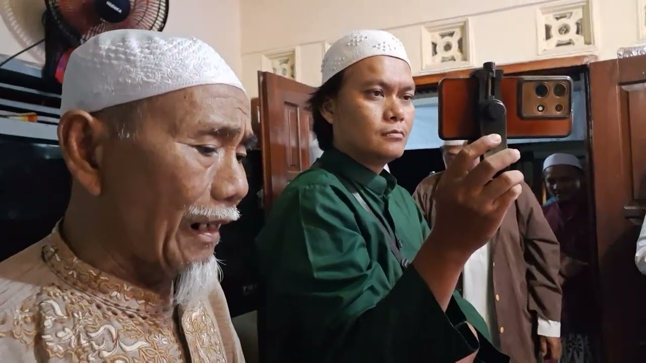 rutinan maulid DARUL ANWAR Ahad  04-01-26 di rumah  H.Munawwir Wonoanyar