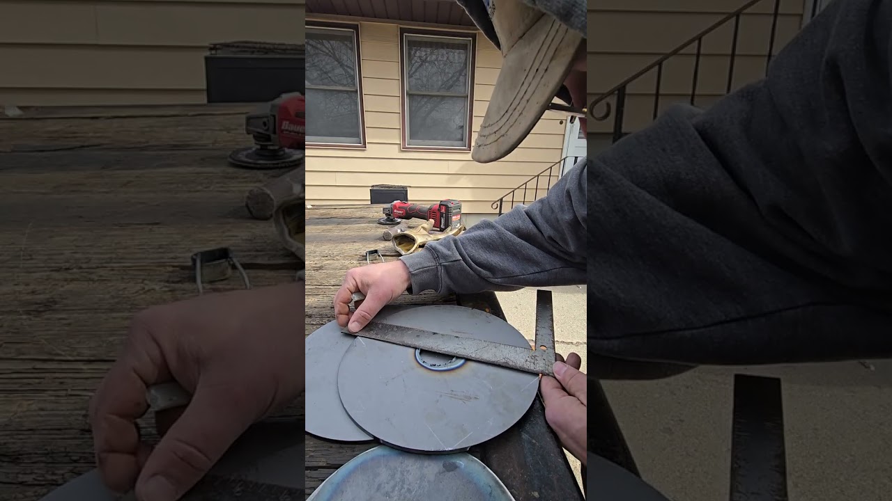 How to find center of a circle using a framing square. Circle burner