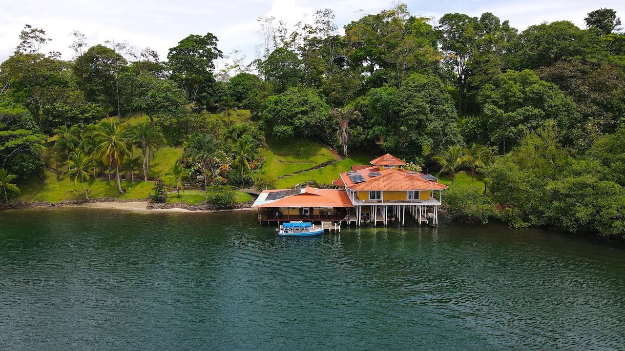 Move-in-ready, two Houses with private beach and an impressive waterfront in Bocas del Toro, Panama