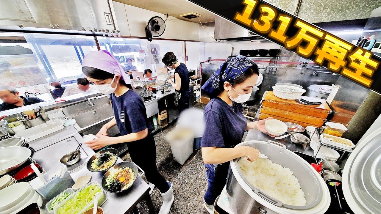高速回転！女性二人の息の合った華麗なコンビネーションが光る家系ラーメン店！ The most mail-order ramen in Japan