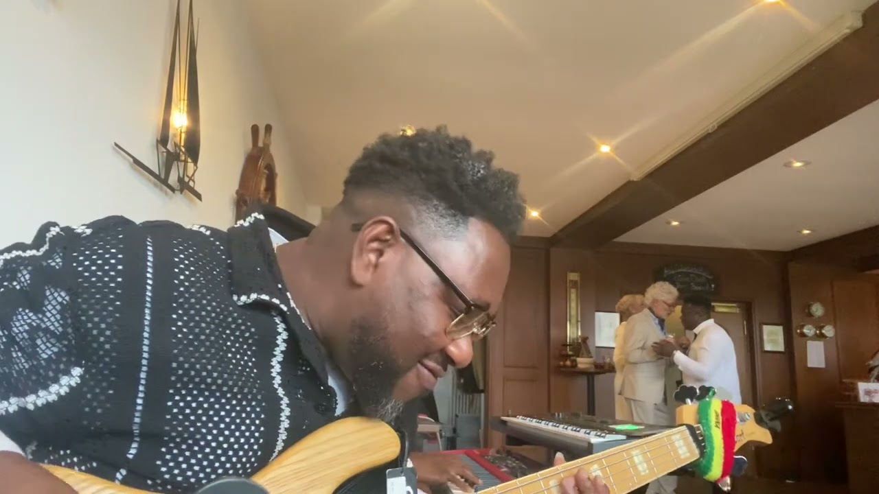 Jazzy wedding vibes inside Dusseld&ouml;rf🇩🇪
