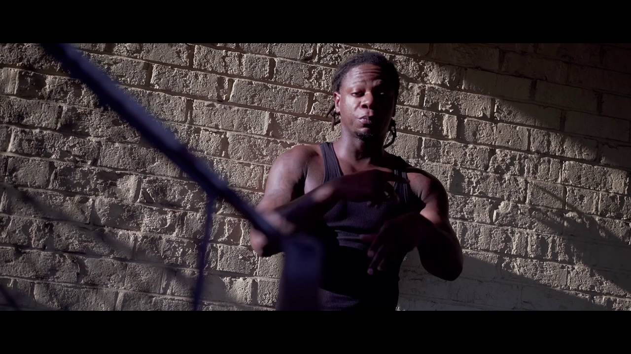 Mont Fu...Stamped by the Streets(intro)