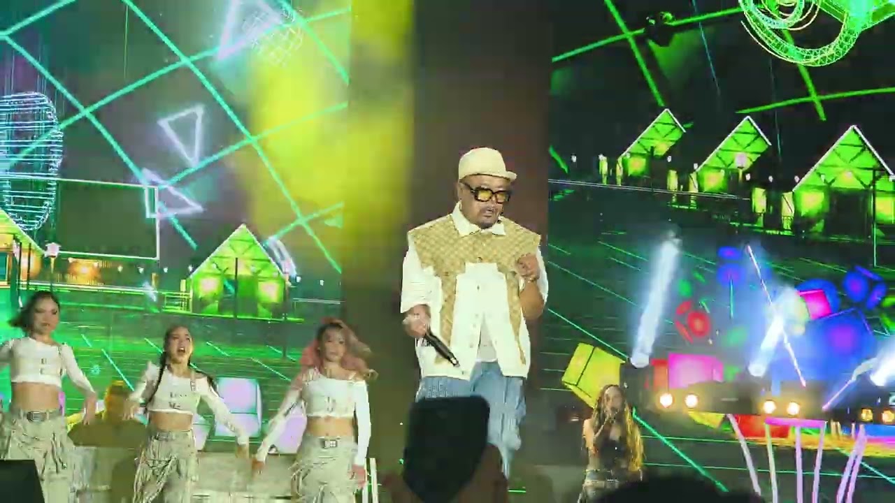 APL.DE.AP @NYE At The 5th BGC
