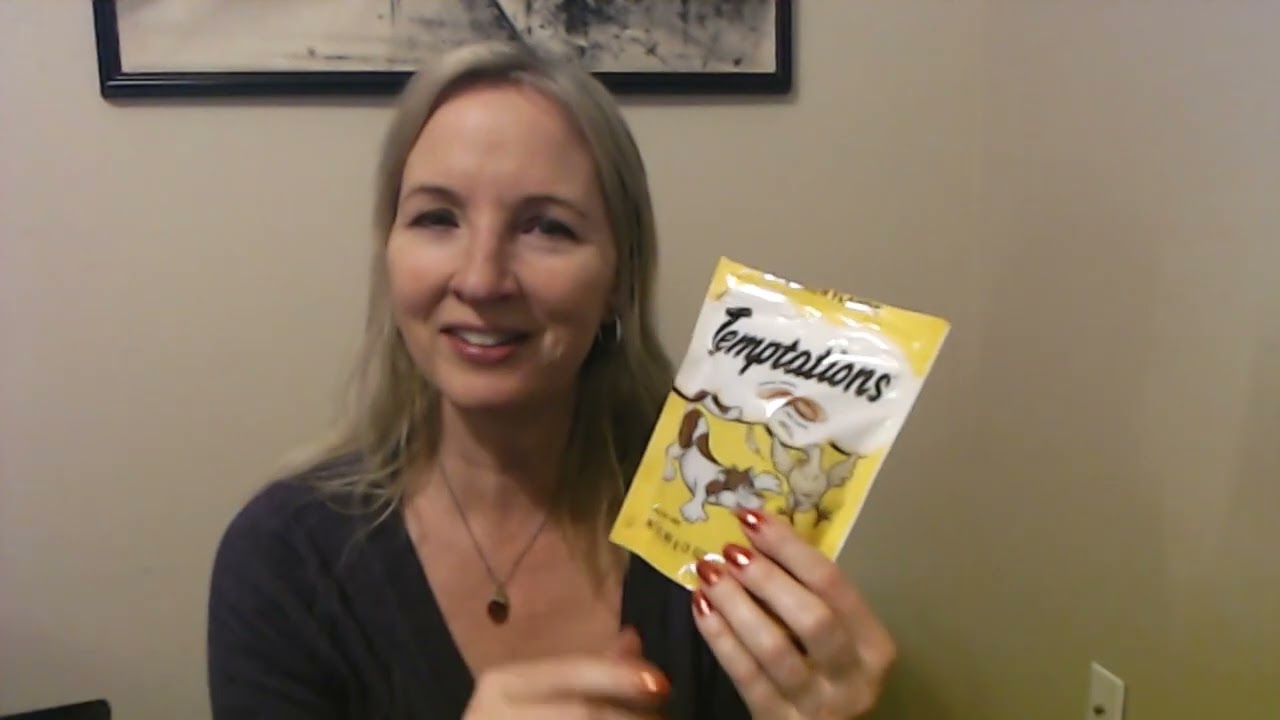 ASMR | Explaining Obvious Household Items (Soft Spoken)