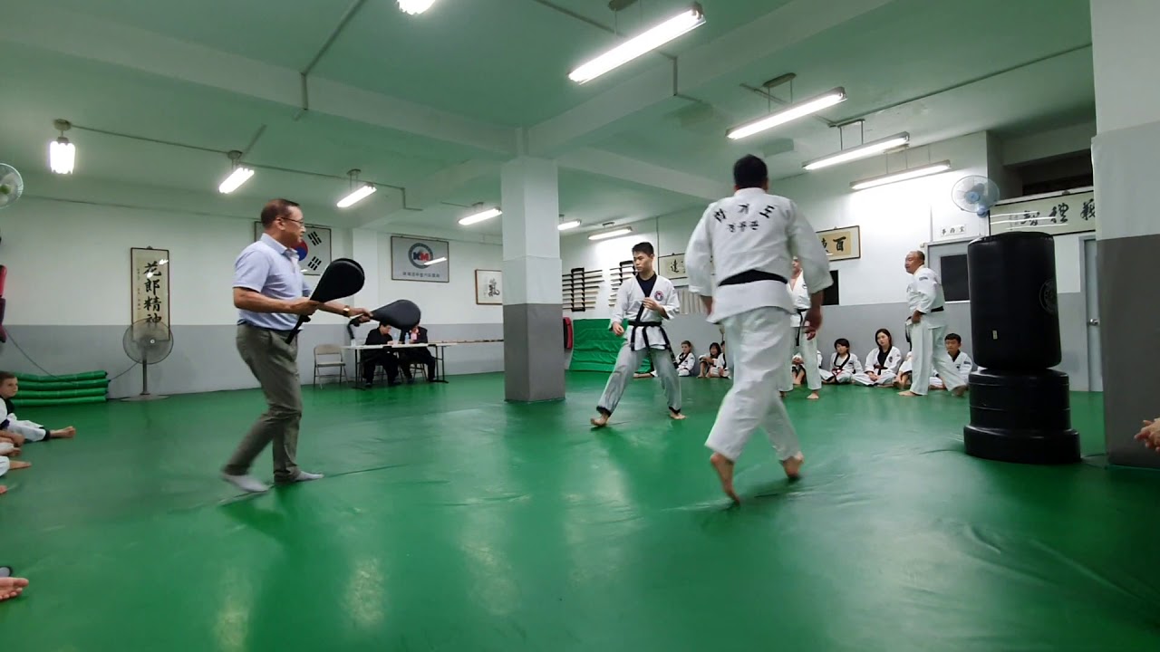 Kyung mu kwan / hapkido / special kick