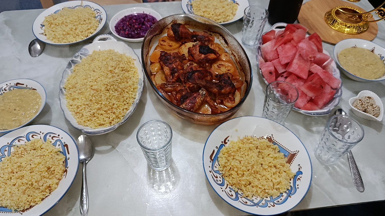 روتين رمضاني 🌙 اطيب تتبيلة دجاج مشوي بالفرن صينية دجاج بالبطاطا مع البرغل