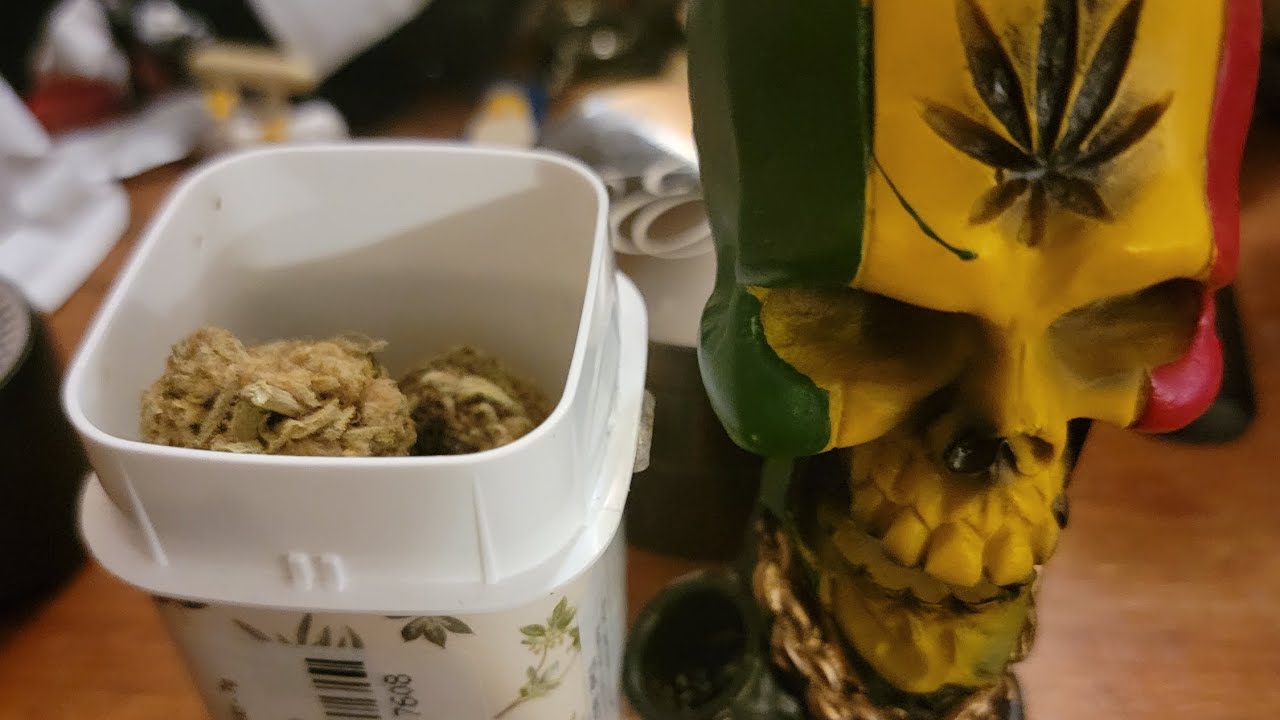 Strawberry fields whole flower review.