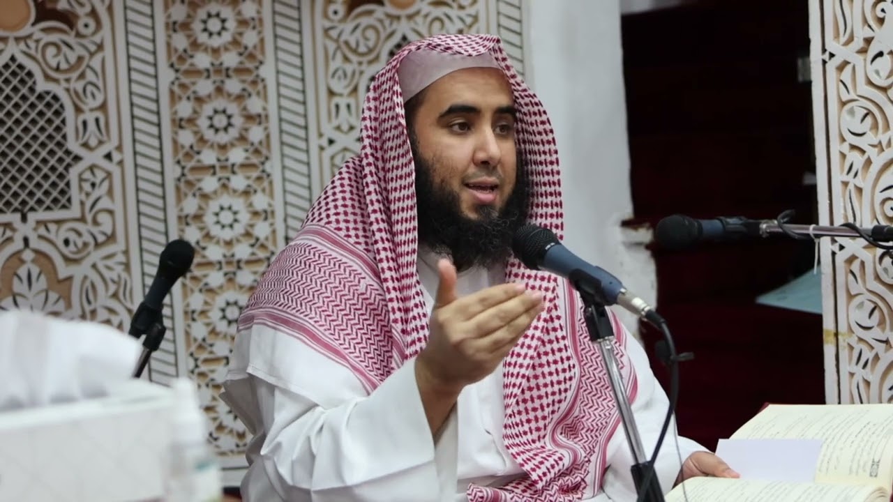 حديث جميل( إنما جُعِلَ الإمام ليِؤُتَمَّ به، فلا تختلفوا عليه، فإذا كبر فكبروا، وإذا ركع فاركعوا..